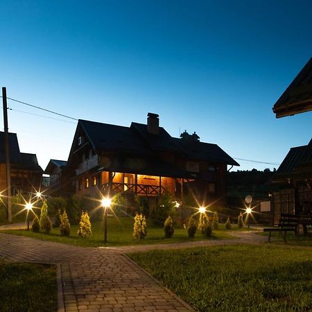 Guest Houses Near Karlsdorf Klimets ภายนอก รูปภาพ