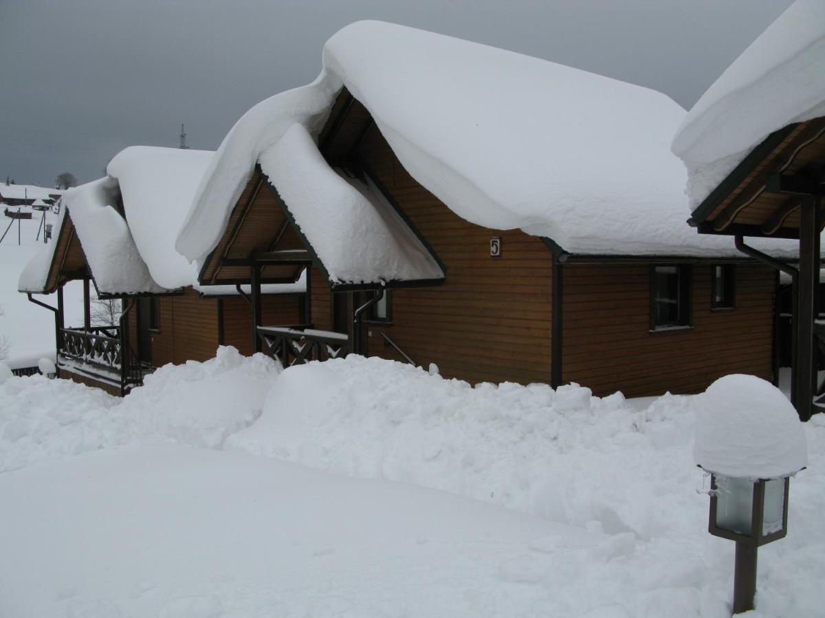 Guest Houses Near Karlsdorf Klimets ภายนอก รูปภาพ